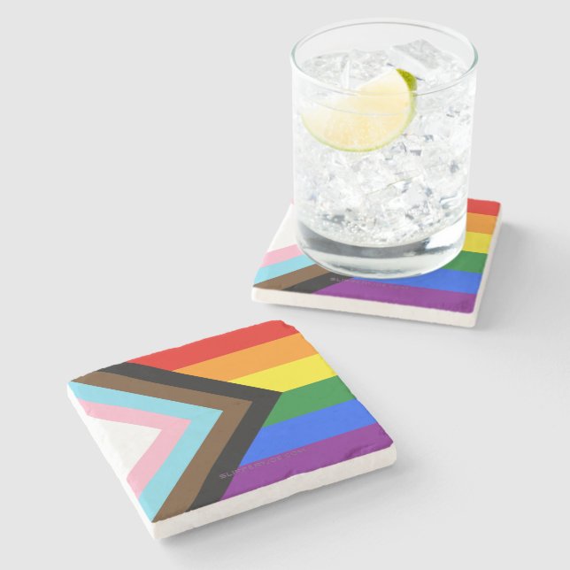 SlipperyJoe's Progress Pride Flag sechs klassische Steinuntersetzer (Seitenansicht)