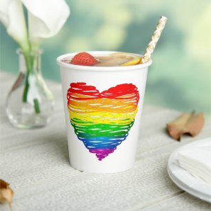 SlipperyJoes regenbogenfarbenes Herz mit kritzelig Pappbecher