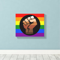 SlipperyJoes Regenbogenflagge mit erhobener Faust