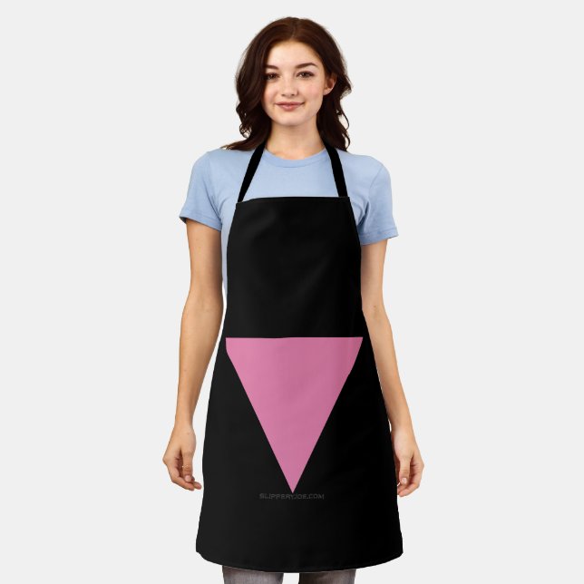 SlipperyJoe's rosa Triangle-Symbol in rosa Schürze (Getragen)