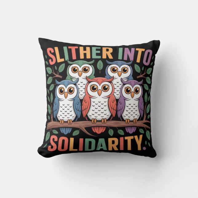 Slither Solidarity Throw Pillow  Kissen (Vorderseite)