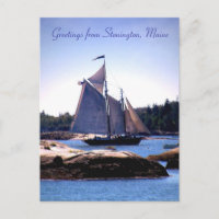 Sloop im Hafen Stonington