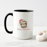 Sloth Christmas Snow Winter Animals Slots Tasse<br><div class="desc">Der Faultier zu Weihnachten mit einer Weihnachtsmannmütze. Hübsche Tiere mit Geschenken und Schnee für den Urlaub. Ein süßes Weihnachtsgrüßen. Slots sind niedliche Tiere und perfekt zu Weihnachten.</div>