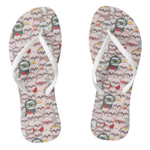 Sloth-Comic-Muster Flip Flops