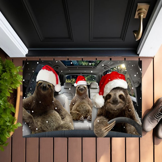 Sloth fährt Auto Weihnachtsschnee Weihnachten Weih Fußmatte (Von Creator hochgeladen)