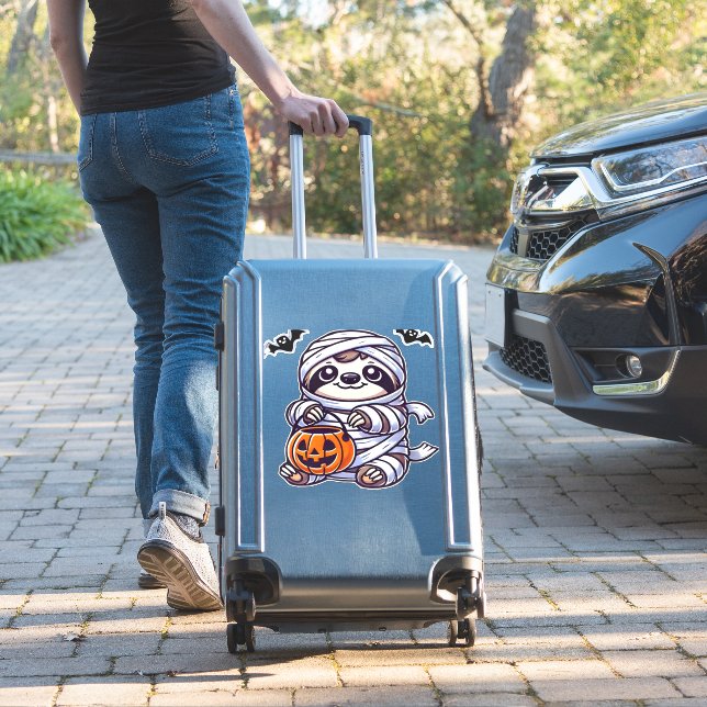 Sloth Halloween Mummy Kids Women Men Sloth Classic Aufkleber (Koffer Insitu)