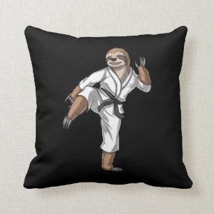 Sloth Karate Kissen