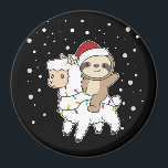 Sloth Lama Christmas Snow Winter Animals Magnet<br><div class="desc">Am Heiligabend reitet der Schläfer mit dem Lama. Hübsche Tiere mit Geschenken und Schnee für den Urlaub. Auch lustig für Weihnachten im Juli. Slots sind niedliche Tiere und perfekt zu Weihnachten.</div>