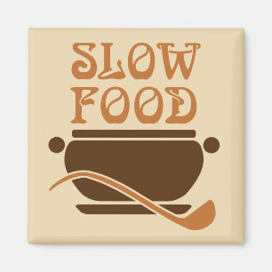 Slow Food mit Suppentopf und Schöpflöffel Magnet