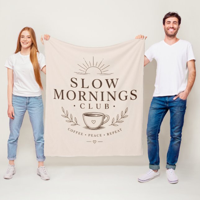 Slow Mornings Club Cozy Ästhetik Kaffee Design Fleecedecke (Beispiel)