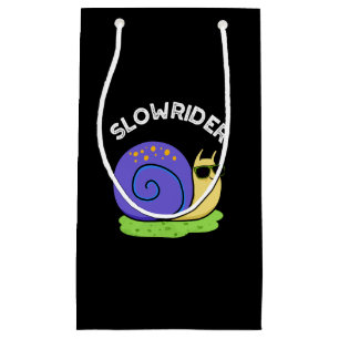 Slow Rider Funny Low Rider Snail Pun Dark BG Kleine Geschenktüte