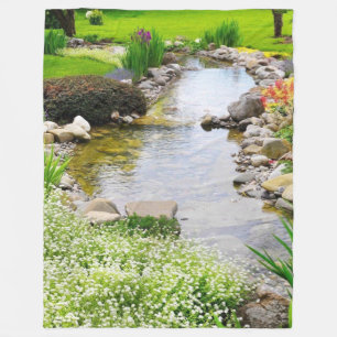 SMALL CREEK FLEECEDECKE