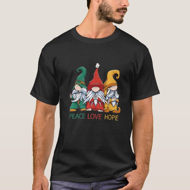 Small gnomes in green red and yellow peas love and T-Shirt (Vorderseite)