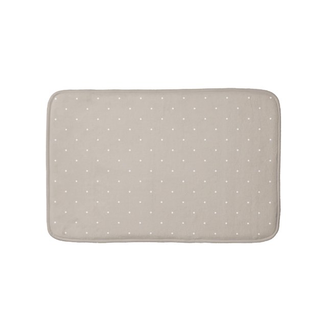 Small White Polka Dot Pattern On Cool Beige Greige Badematte (Vorderseite)
