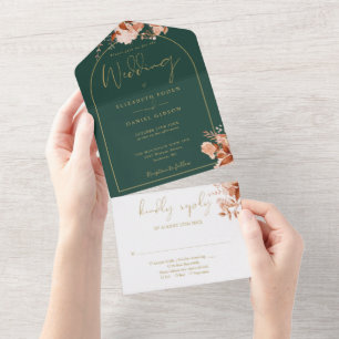 Smaragd- und Goldbogen Rustikale Blumen Hochzeit i All In One Einladung