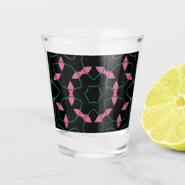 Smaragd- und Rosa-Kaleidoskop Schnapsglas (Vorderseite)