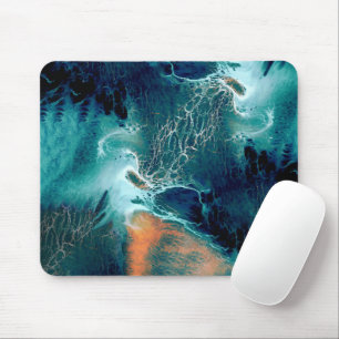 Smaragdfarbenen Gezeiten in Bewegung Mousepad
