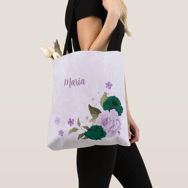Smaragdgrüne violette Blumen (Von Nahem)