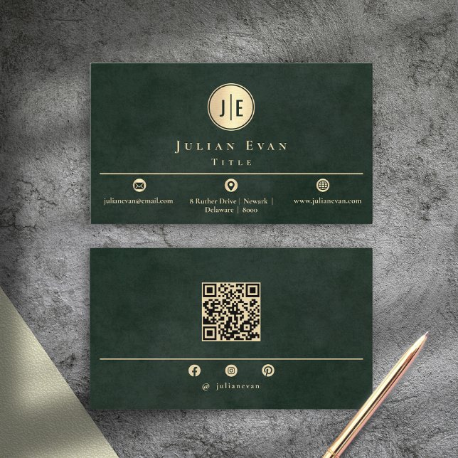 Smaragdgrüner moderner scannbarer QR-Code mit Mono Visitenkarte (Emerald Green Monogram Modern Scannable Qr Code Business Card)