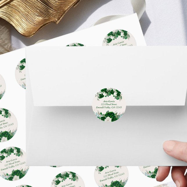 Smarald Green Rose und Eucalytus Name und Anschrif Runder Aufkleber (Address stickers from the Royal Rose Emerald Green Quinceanera Collection by Darling & May)