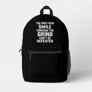 Smile-Grind-Gymnastik-Zitat mit weißem Text Bedruckter Rucksack