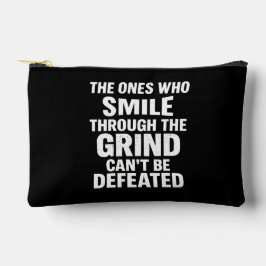 Smile-Grind-Gymnastik-Zitat mit weißem Text Zubehörtasche