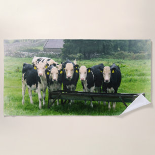 Smile please! Cute cows Strandtuch