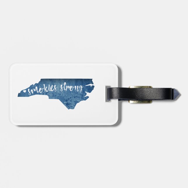 Smokies Strong North Carolina Wood Gran Gepäckanhänger (Rückseite horizontal)