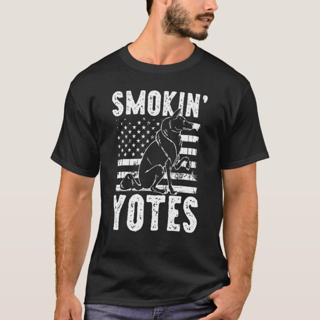 Smokin Yotes Coyote Trapping Coyote Hunting T-Shirt (Vorderseite)