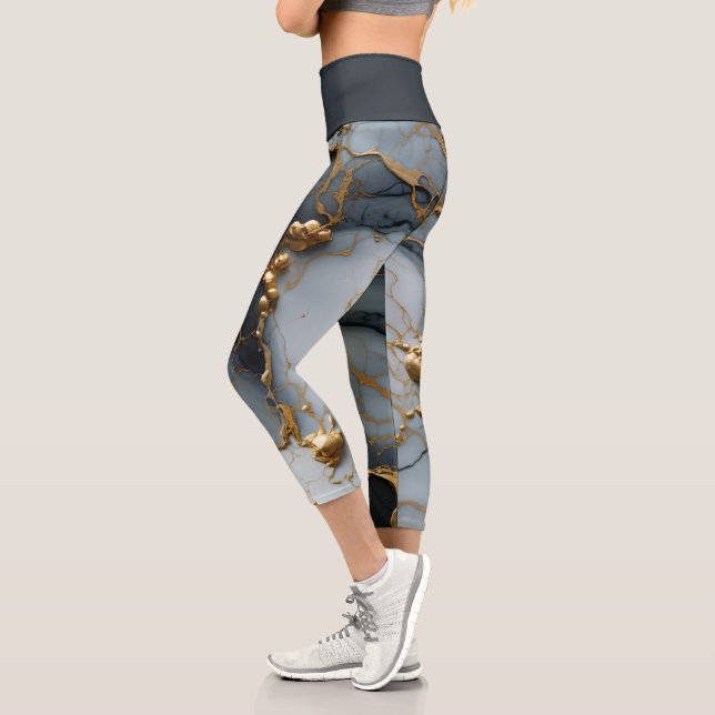 Smoky Onyx Marble with Golden Veins Capri Leggings (Links)