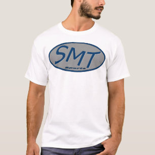 SMT trägt weißes T-Shirt zur Schau