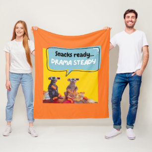 Snacks fertig, Drama Stetig Fleecedecke