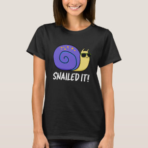 Snail Pub Dark BG T-Shirt