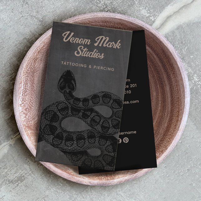 Snake Tattoo Artist Piercing Studio Visitenkarte (Von Creator hochgeladen)