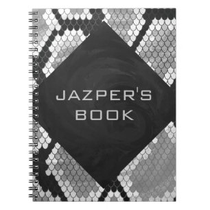 Snakeskin, grau, weiß und schwarz Mit Monogramm Notizblock
