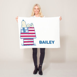 Snoopy am 4. Juli Dog House Fleecedecke