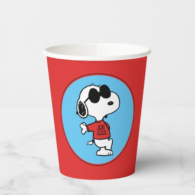 Snoopy "Joe Cool" Standing Pappbecher (Links)