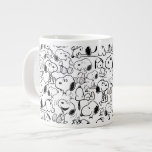 Snoopy Smile Giggle Laugh Pattern Jumbo-Tasse<br><div class="desc">Schauen Sie sich dieses super niedliche Design mit Snoopy Spaß in verschiedenen Posen an.</div>