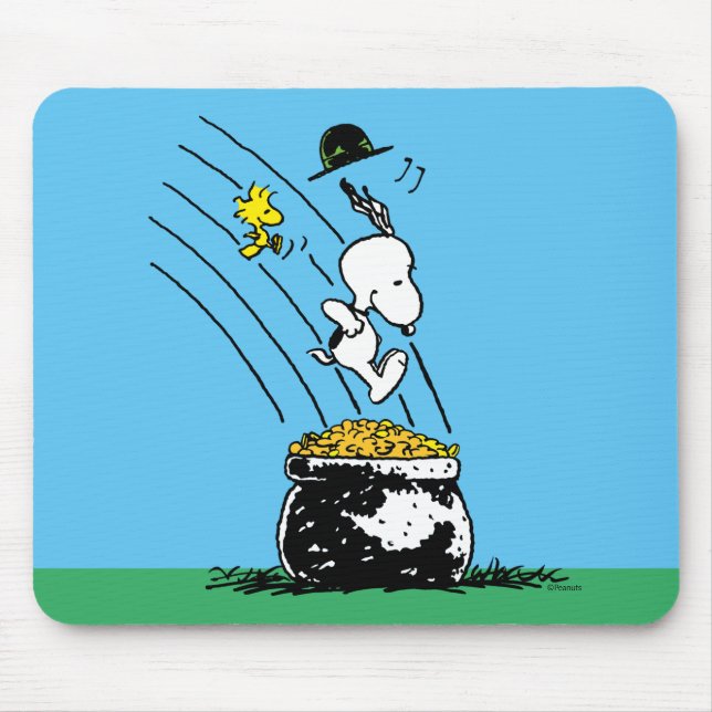 Snoopy springt in den Pot of Gold Mousepad (Vorne)
