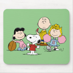 Snoopy und der Gang Play Football Mousepad