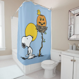 Snoopy und Holznest mit Jack O' Lantern Duschvorhang