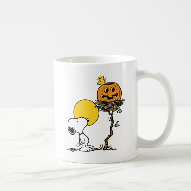 Snoopy und Holznest mit Jack O' Lantern Kaffeetasse (Rechts)