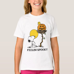 Snoopy und Holznest mit Jack O' Lantern T-Shirt