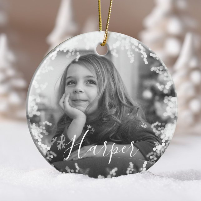 Snow Frame Minimal Schwarz/Weiß Foto Individuelle  Keramik Ornament (Snow Frame Minimal Black & White Photo Custom Name Ceramic Ornament)