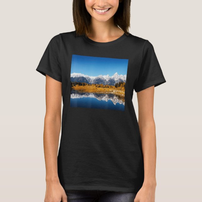 Snow Mountains Water Reflection Grand Teton Nation T-Shirt (Vorderseite)