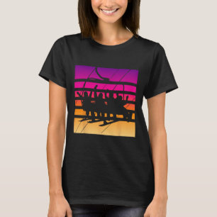 Snowboard-Board-Besprechung Skilift Skifahrer Wint T-Shirt