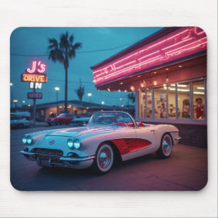 Snowcrest White Fuelie Roadster Oldtimer-Sportwage Mousepad