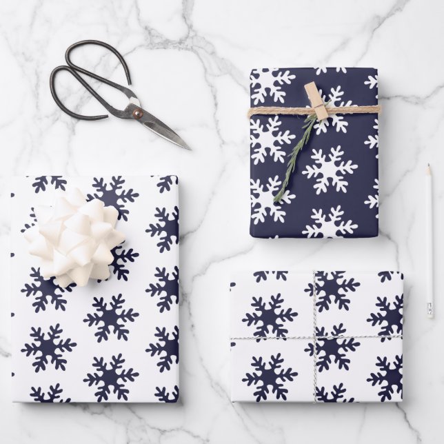 Snowflake Muster Navy Blue White Holiday Geschenkpapier Set (Vorderseite)