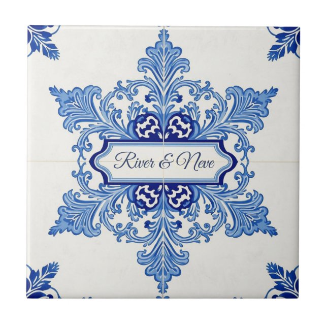 Snowflake pattern blue & white holiday custom name fliese (Vorderseite)