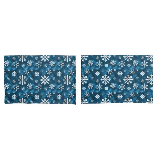 Snowflake Pattern On Wintery Blue Background Kissenbezug (Vorderseite-Set)